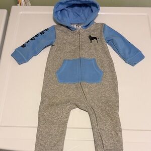 Black dog blue and Gray Kids One Piece sweatshirt hoodie baby toddler 6-12 mo